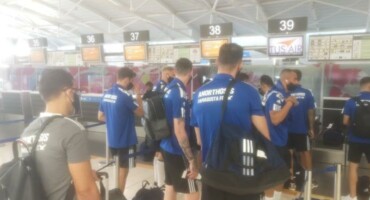 sto-aerodromio-i-omada-video