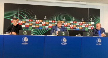 vanhaezebrouck-einai-mia-omada-me-megali-ebeiria