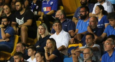 xekinise-simera-i-propolisi-en-opsei-tou-agona-me-tin-ael