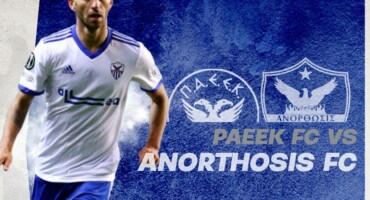 i-entekada-apenanti-stin-paeek