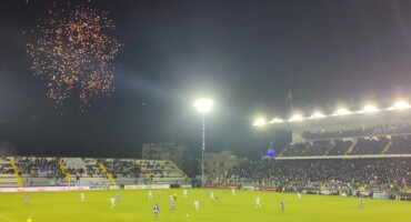 i-parakamera-tou-charilaou-apenanti-stin-omonoia