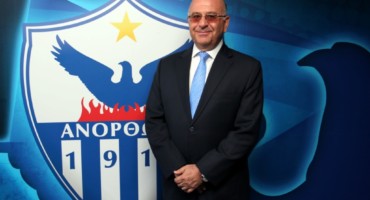 milaei-stin-ekpobi-choris-var-o-christos-poullaidis