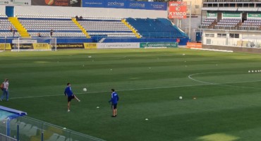 me-aftous-xekiname-apenanti-ston-apoel