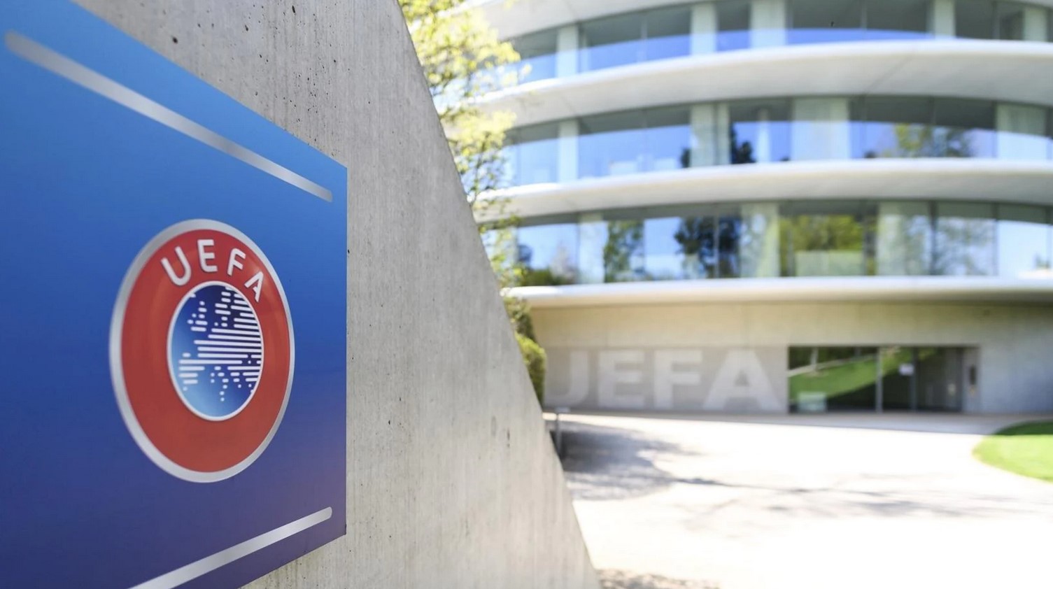oi-apozimioseis-tis-uefa