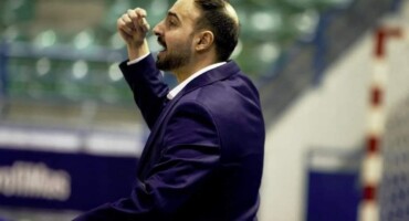 itta-sto-proto-filiko-tis-kalathosfairikis-anorthosis