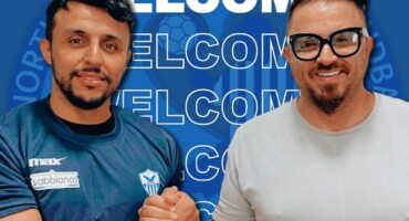 hoggas-gia-ti-thesi-tou-dexiou-extrem