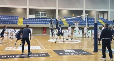 oliki-anatropi-sto-afroditi-kai-niki-gia-tin-anorthosi