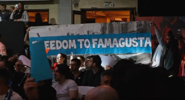 etoimazei-dynato-vinteo-apo-ton-teliko-tis-athinas-i-omada-mas