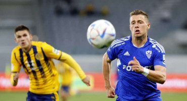 i-entekada-me-tin-ael