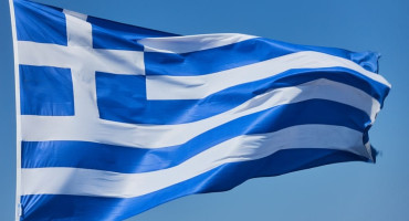 den-apokleio-na-paroume-kai-allon-ellina-podosfairisti
