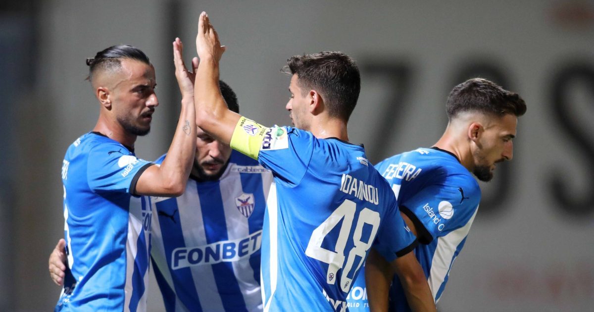 simera-to-filiko-nterbi-me-tin-ael