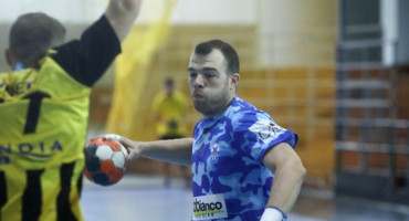 sto-4o-diethnes-tournoua-andreas-papastamatis-tis-aek-i-anorthosis