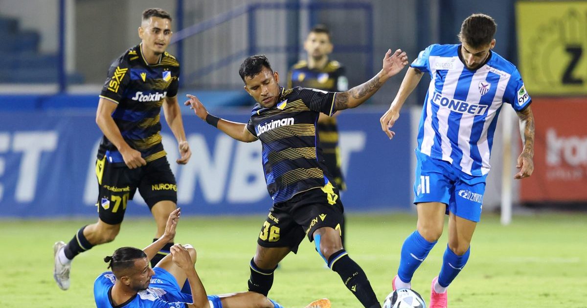 ta-stigmiotypa-tou-nterbi-me-ton-apoel