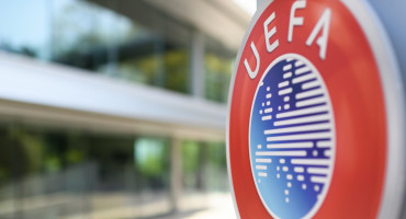 terma-stis-ypervolikes-kathysteriseis-vazei-i-uefa