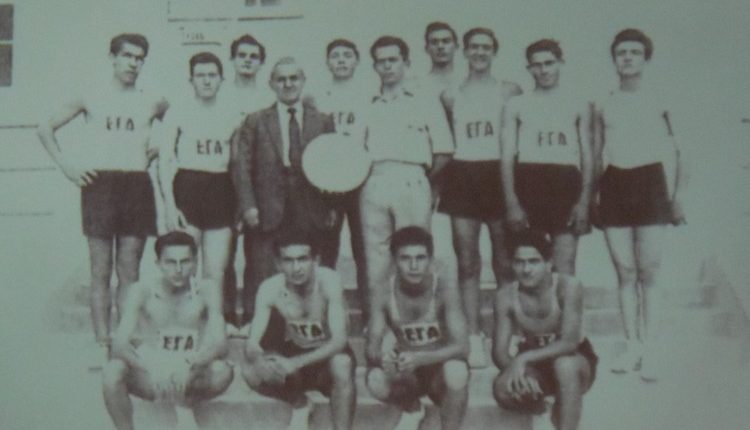 i-anorthosis-kai-i-enosis-filon-aek-timoun-ton-antoni-papadopoulo