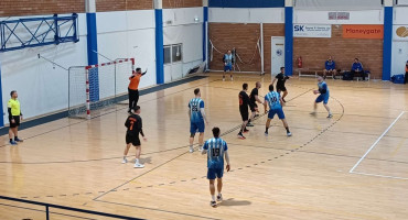 epanenarxi-me-niki-apenanti-ston-apoel