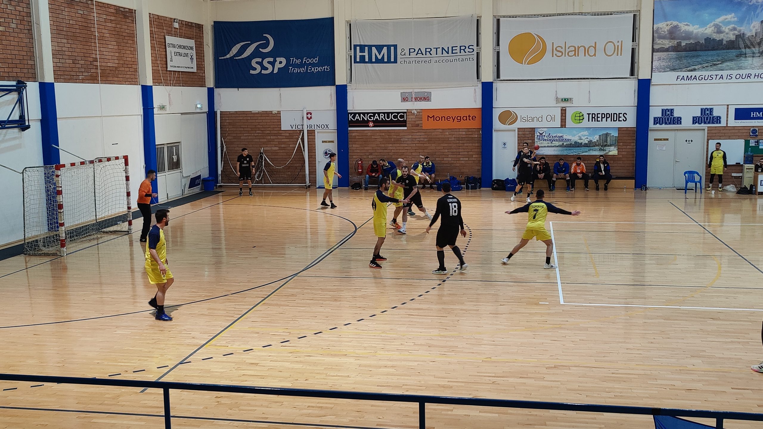 stous-tesseris-tou-kypellou-chantbol-i-anorthosis