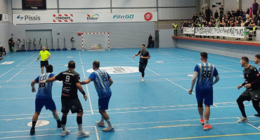 kerdise-kai-pairnei-to-provadisma-gia-to-tropaio
