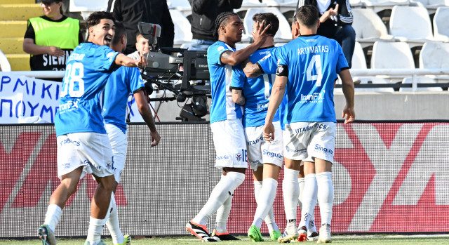epaixan-opos-armozei-stin-anorthosi-kai-kerdisan-ton-apoel-sto-gsp