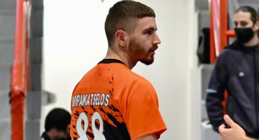 stin-anorthosi-o-bakatselos
