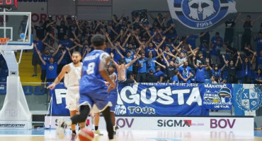 efcharisties-ston-kosmo