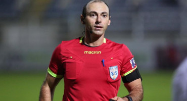 rovertos-kosta-o-eklektos-tis-kop-gia-to-paichnidi-kypellou