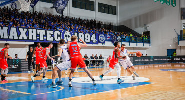 tileoptiko-to-paichnidi-me-tin-levice
