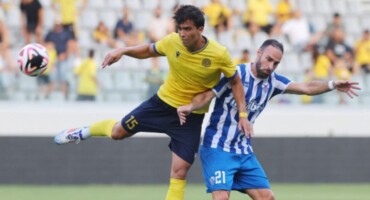 oi-entekades-tou-agona-apenanti-stin-ael