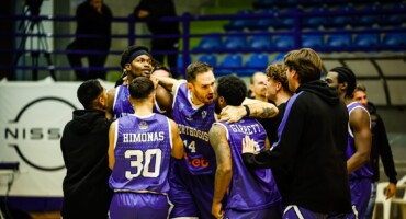 tileoptiko-to-paichnidi-pou-xekinaei-se-ligo-apenanti-ston-keravno