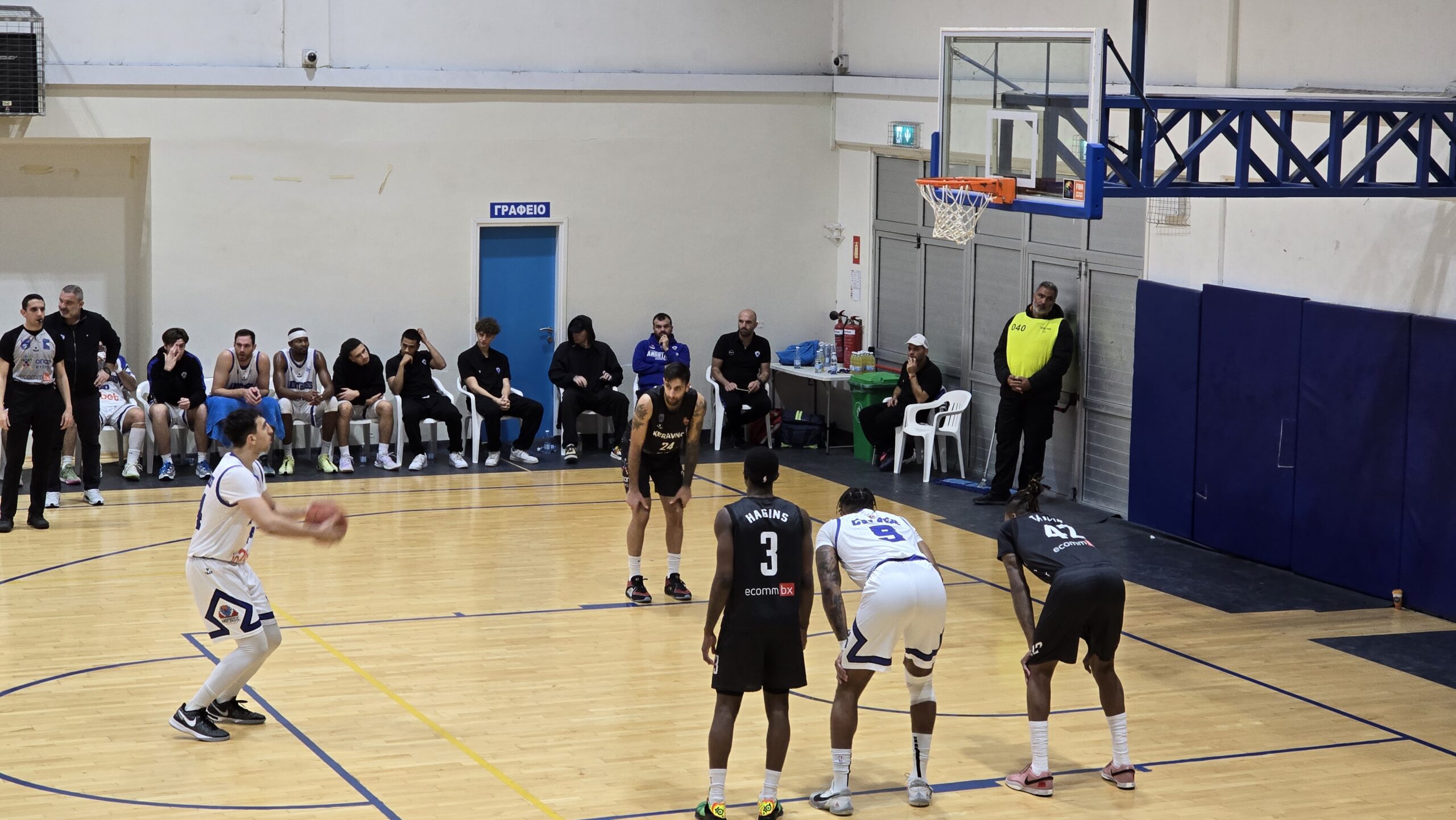 kako-2o-imichrono-kai-nea-itta-sto-basket