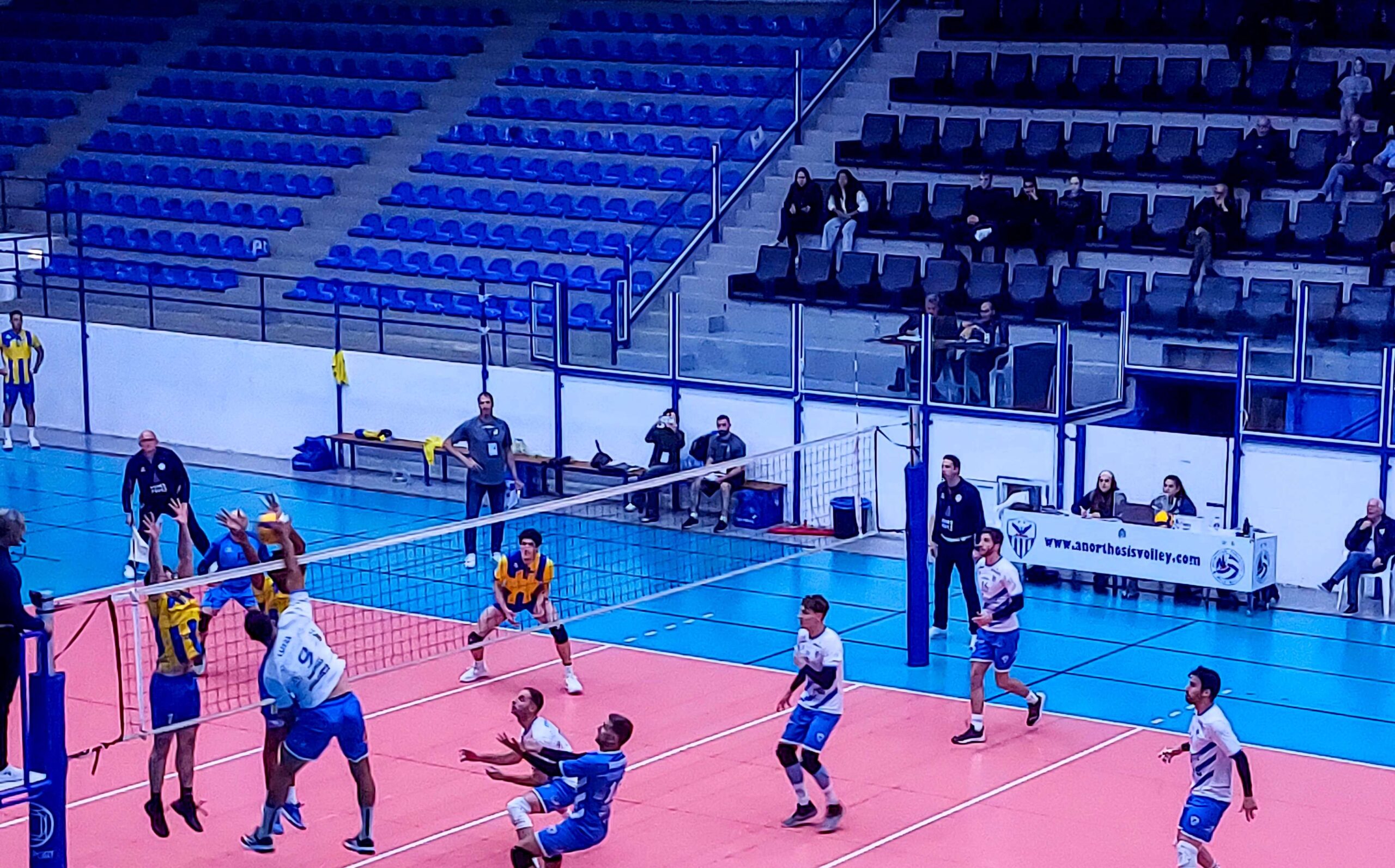 katharise-ton-apoel-sto-themistokleio-i-anorthosis