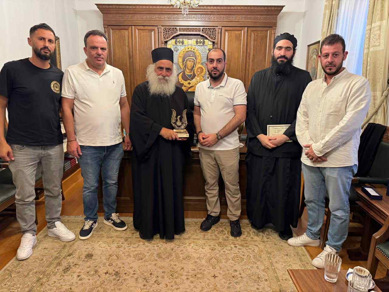 sto-agion-oros-antiprosopeia-tou-ds