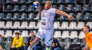 ekleise-ton-kouvano-rios-yosdany-i-anorthosis