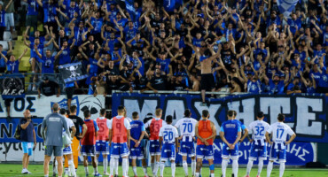 i-entekada-apenanti-stin-omonoia