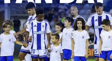 fan-day-prin-ton-agona-me-ton-akrita