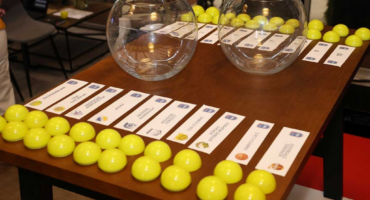 i-klirosi-tis-ecommbx-basket-league-2026-27-kai-ta-zevgaria-tis-premieras