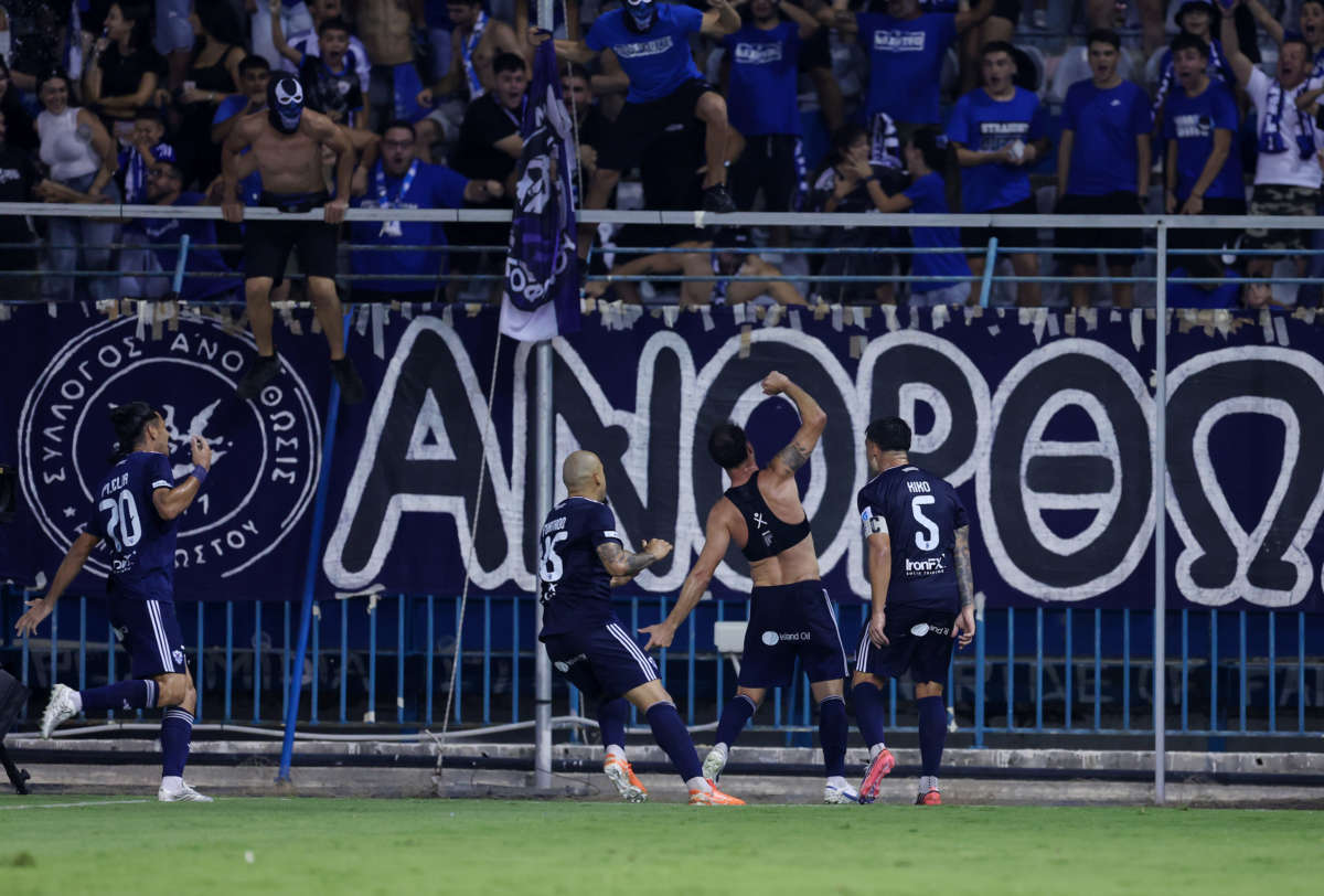 megali-niki-epi-tou-apoel-sto-papadopoulos